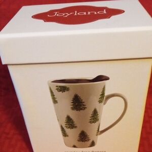 Brand New JOYLAND Holiday Tree Pattern Mug